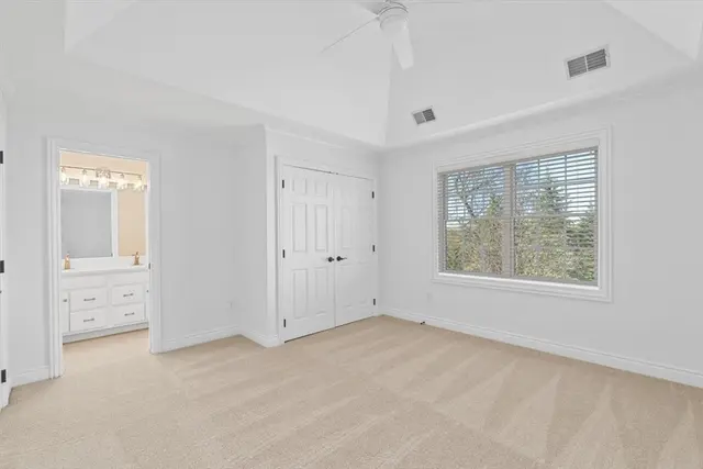 253 Whetherburn Dr gallery image 39
