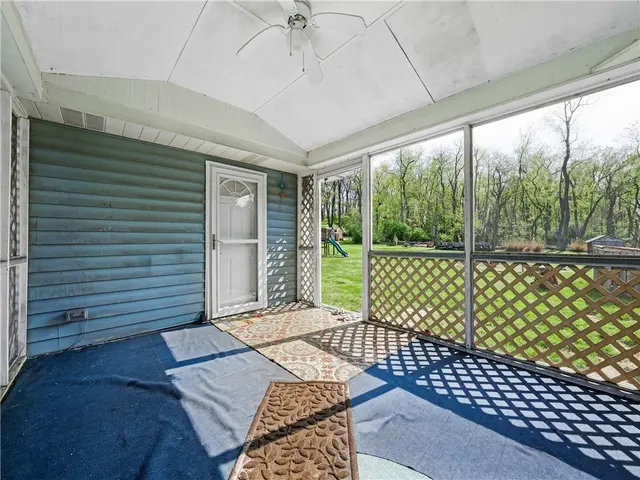 2530 W Hardies Rd gallery image 25