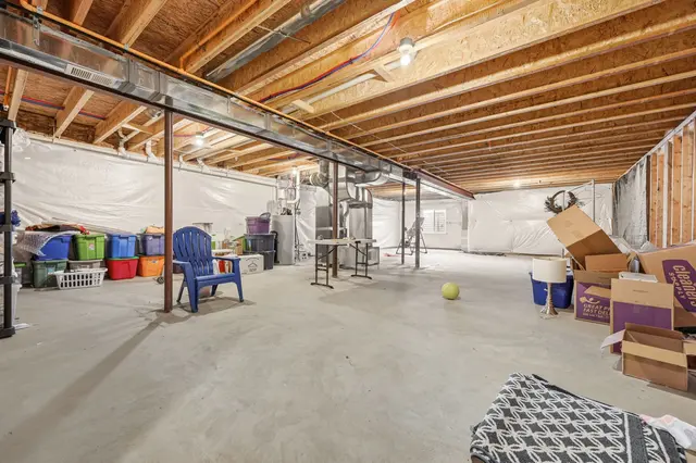 2533 Adele Court gallery image 21