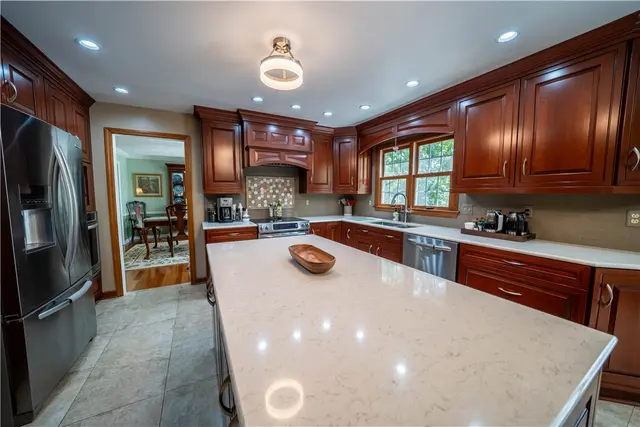 2543 Derby Ct gallery image 25