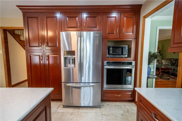 2543 Derby Ct gallery image 35