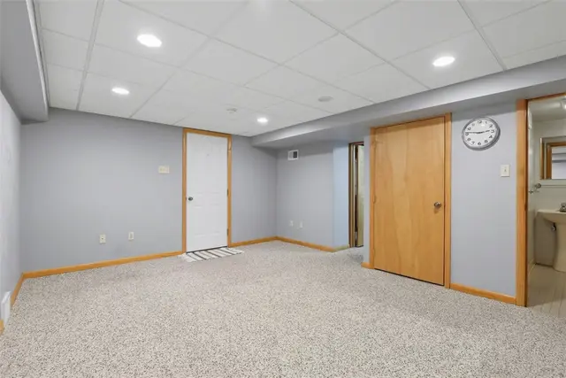 2548 Aldon Dr gallery image 25