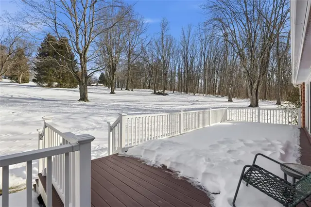 2548 Aldon Dr gallery image 31