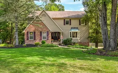 2551 Longmount Drive