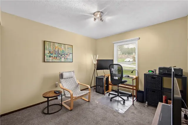 2554 B Pheasant Run Dr gallery image 6