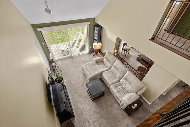 2554 B Pheasant Run Dr gallery image 30