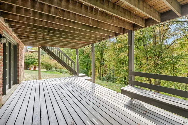2561 Barnwood gallery image 27