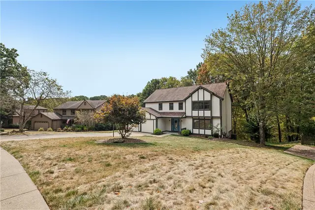 2561 Barnwood gallery image 36