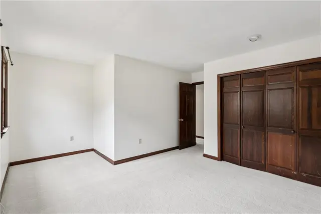 2561 Barnwood gallery image 44
