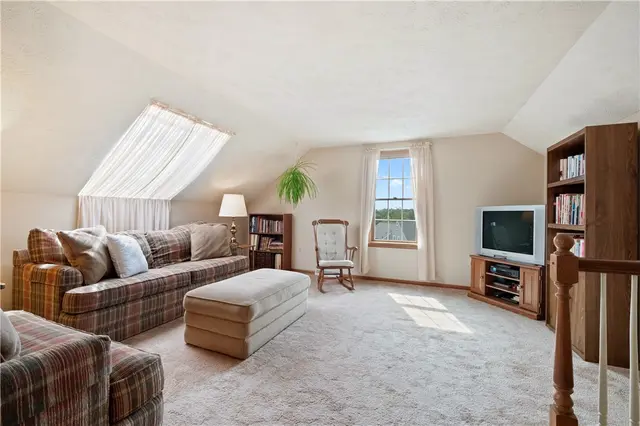 2569 Pheasant Run B gallery image 21