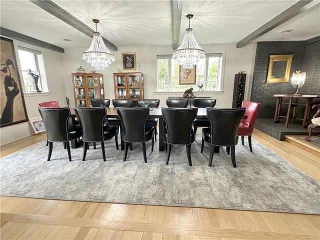 257 Stoup Road gallery image 16