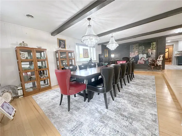 257 Stoup Road gallery image 17
