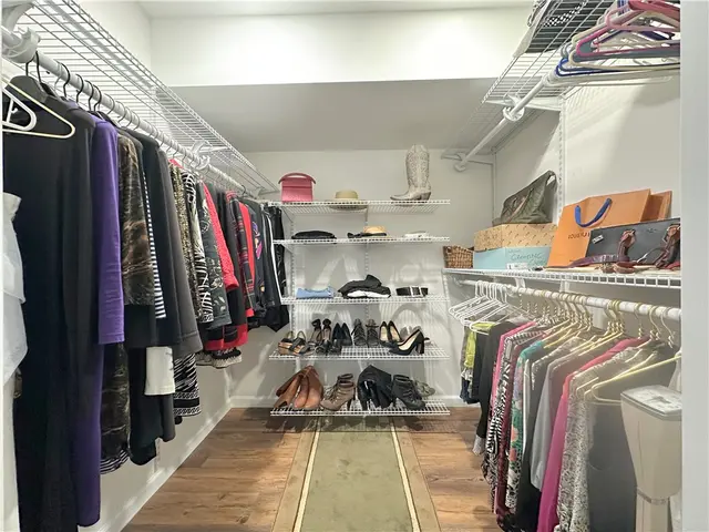 257 Stoup Road gallery image 28