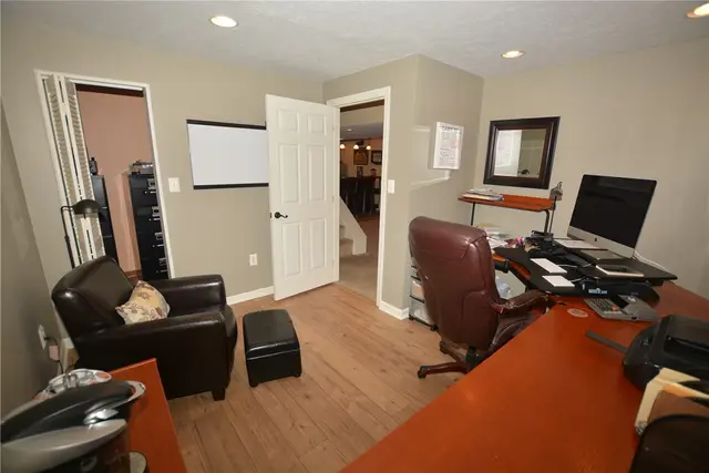 2576 Wexford Run Rd gallery image 20