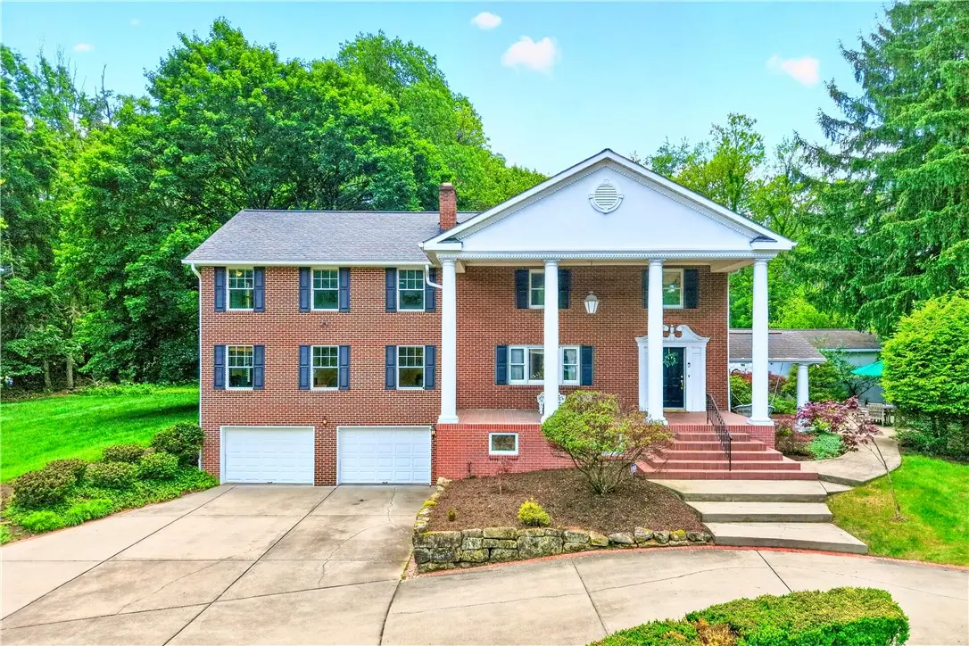 2590 Wildwood