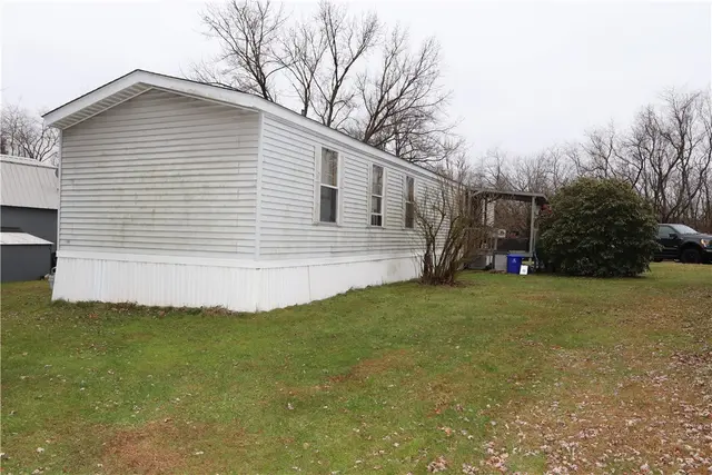 26 Landis Ave gallery image 26