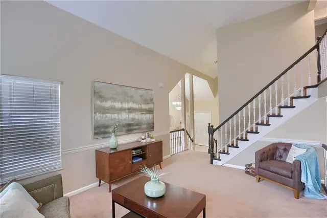 2602 Hunters Point Ct N gallery image 8