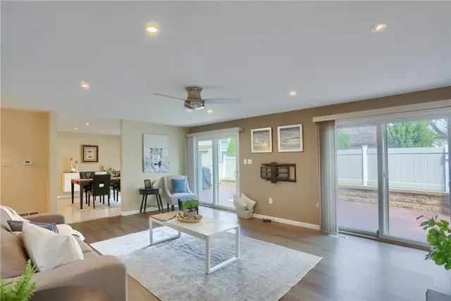 2602 Hunters Point Ct N gallery image 18