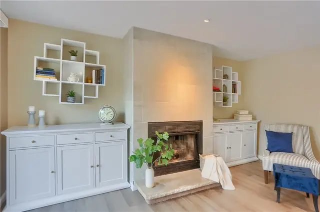 2602 Hunters Point Ct N gallery image 21