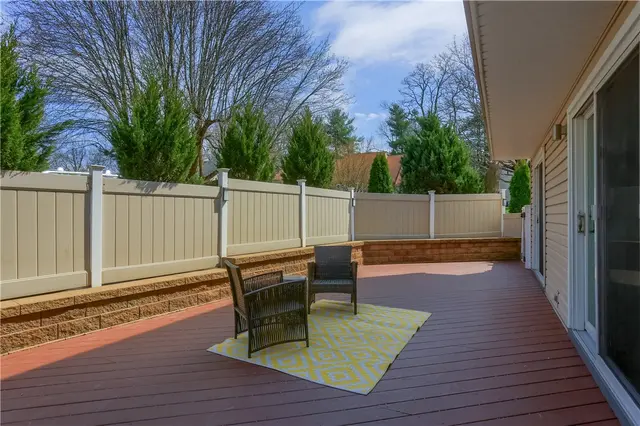 2602 Hunters Point Ct N gallery image 35