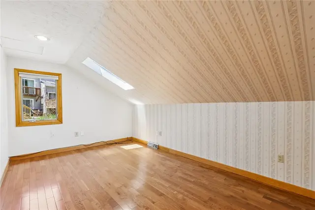 2621 Hunters Point Dr gallery image 30