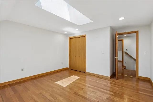 2621 Hunters Point Dr gallery image 37