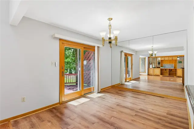 2621 Hunters Point Dr gallery image 41