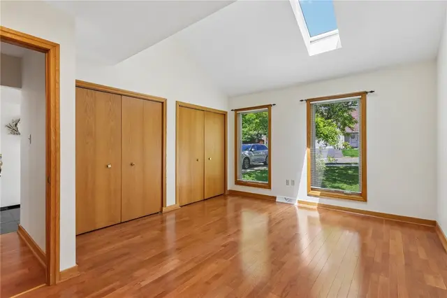 2621 Hunters Point Dr gallery image 42