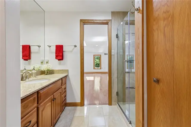 2621 Hunters Point Dr gallery image 46