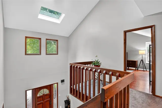 2621 Lansdale Dr gallery image 17