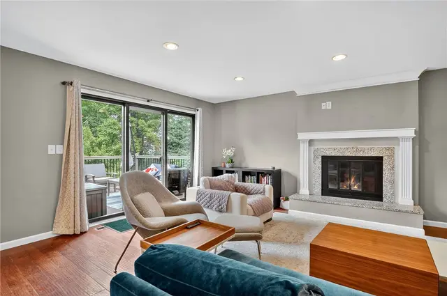 2621 Lansdale Dr gallery image 47