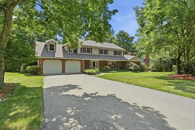2635 Glenchester Rd gallery image 3