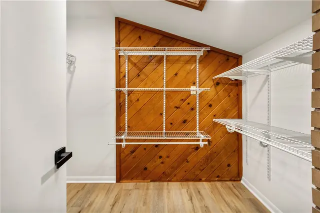 2635 Woodmont Ln gallery image 4