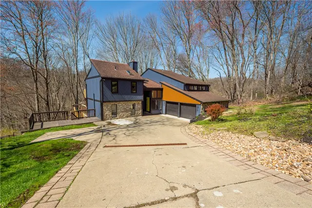 2635 Woodmont Ln gallery image 30
