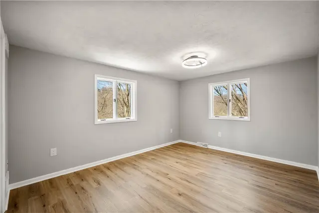 2635 Woodmont Ln gallery image 38