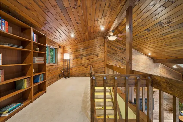 2638 Woodmont Ln gallery image 6