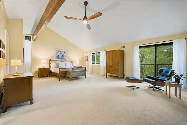2638 Woodmont Ln gallery image 9