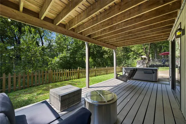 2638 Woodmont Ln gallery image 14