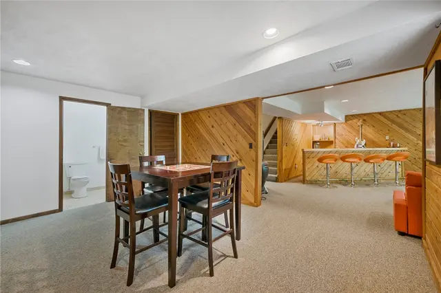 2638 Woodmont Ln gallery image 17