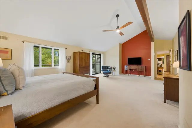 2638 Woodmont Ln gallery image 20