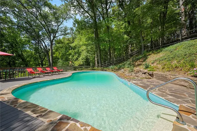 2638 Woodmont Ln gallery image 25