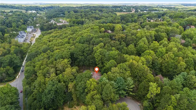 2638 Woodmont Ln gallery image 39
