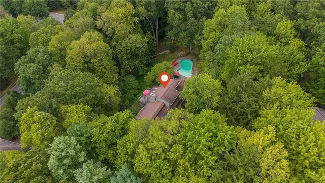 2638 Woodmont Ln gallery image 41