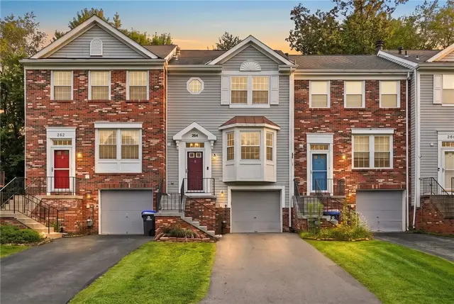 264 Clearbrook Ct