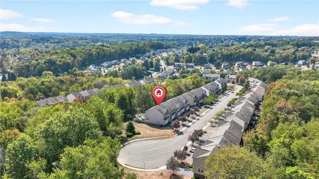264 Corey Dr gallery image 4