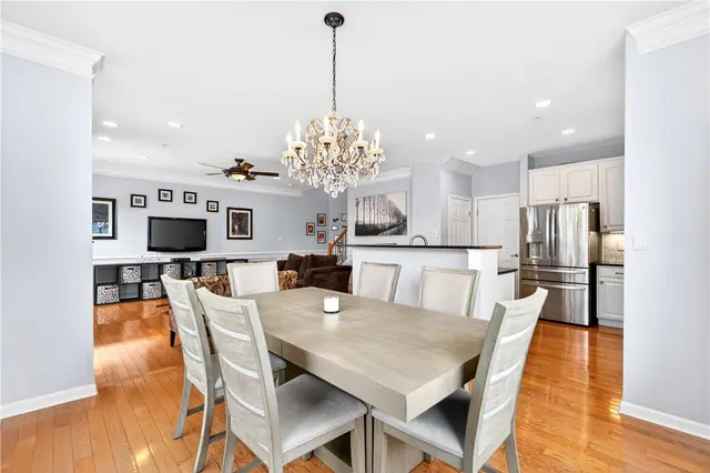 264 Corey Dr gallery image 9