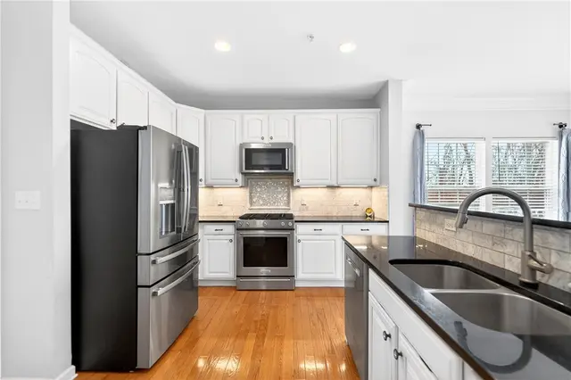 264 Corey Dr gallery image 12