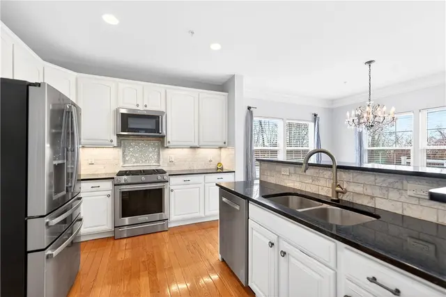 264 Corey Dr gallery image 13