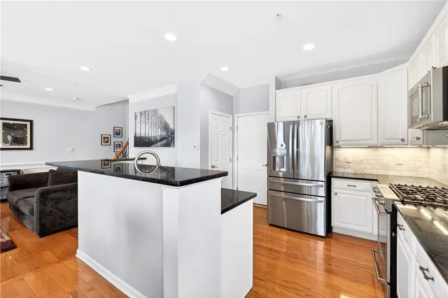 264 Corey Dr gallery image 14