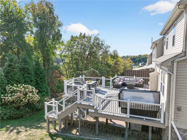 264 Corey Dr gallery image 40